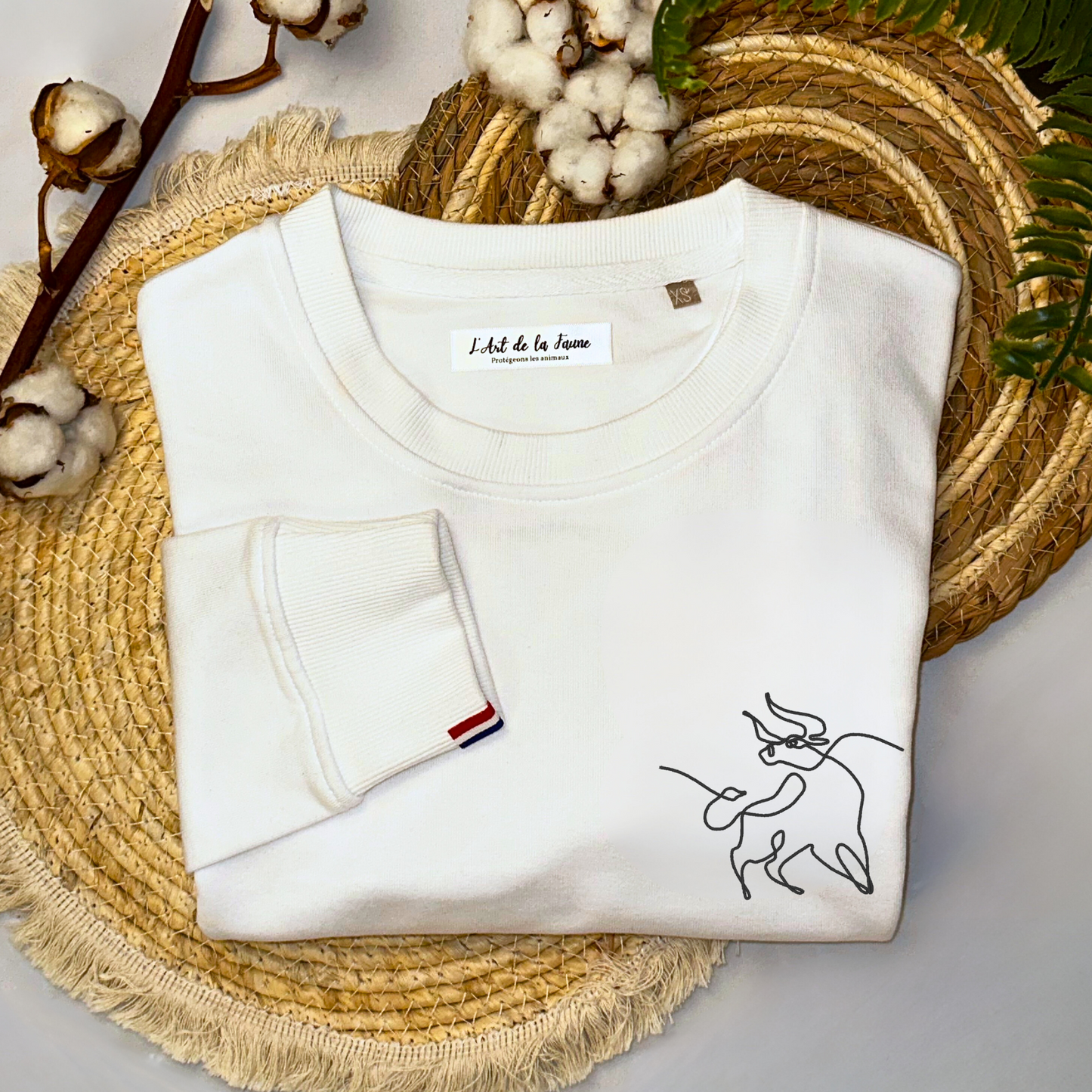 Sweat brodé Taureau